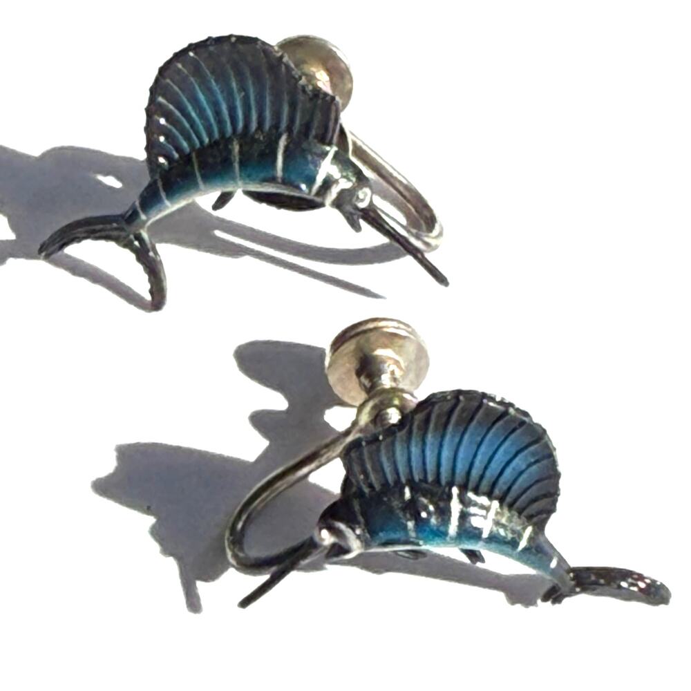 Vintage enamel sailfish screw‑back earrings‎ – blue